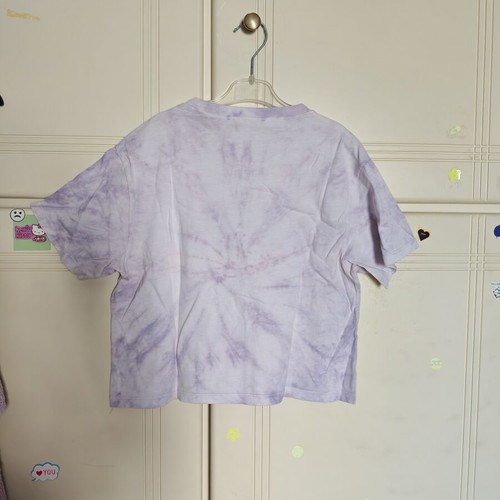 Cropped T-shirt Pull & Bear like new, size M, white and purple
