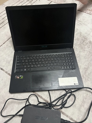 Laptop Asus X570Z σαν καινούργιο, AMD Ryzen, 8GB RAM, 256GB SSD