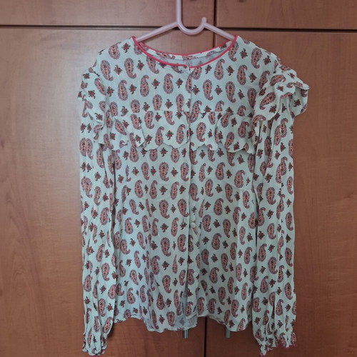 Zara blouse with frill details on sleeves and neckline, colorful