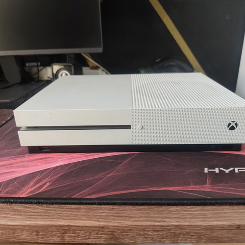 Xbox One S 1TB console used with original HDMI and power cables