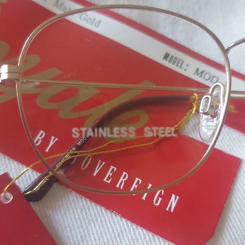 Vintage Royal Metal Eyeglass Frame like new, matt gold, size 51