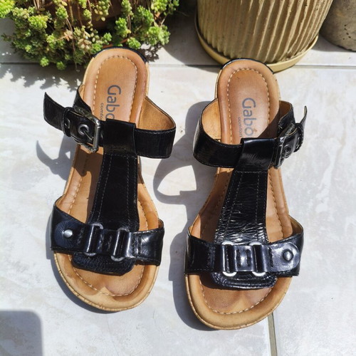 Gabor leather sandals like new, size 37, black