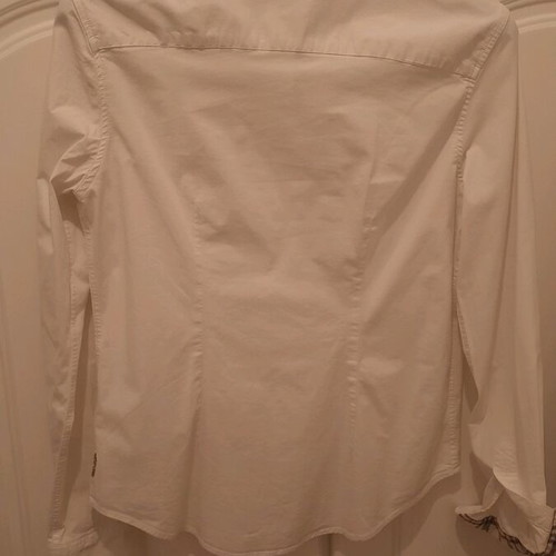 Burberry women's shirt size M like new, white