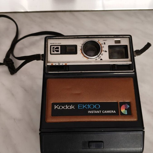 Kodak EK100 instant camera, vintage collectible 1970s