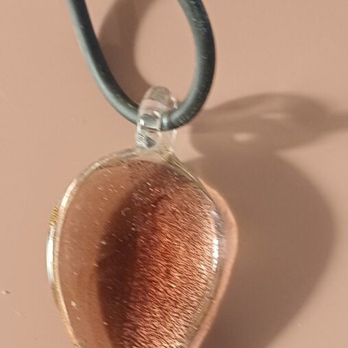Leaf-shaped Murano style necklace with black cord like new