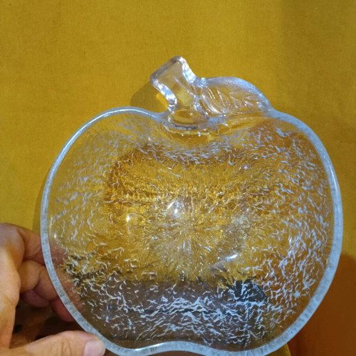 Carved salad bowl and ice bucket with integrated decoration like new