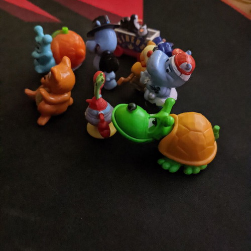 Happy Hippo Kinder Spongebob figures used, set