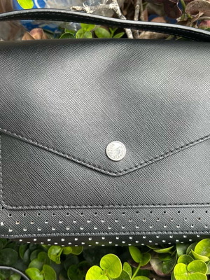 Michael Kors crossbody bag like new, black leather