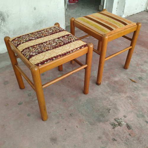 Set of 2 wooden stools used