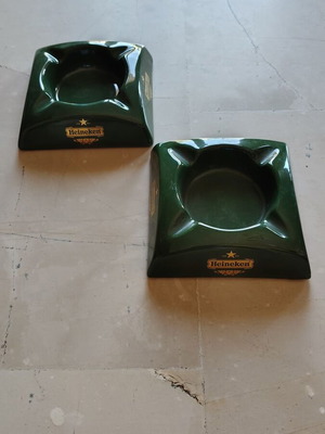 Heineken ceramic ashtrays set of two like new, vintage style
