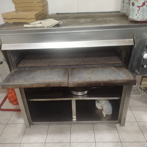 Pizza oven 6-position used, fully functional
