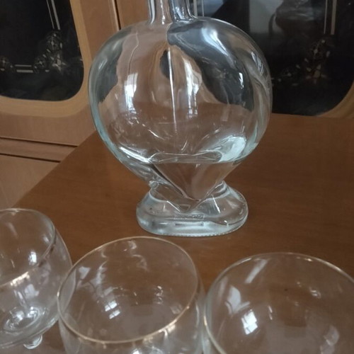 Cognac set like new, pack of six and bottle without damage