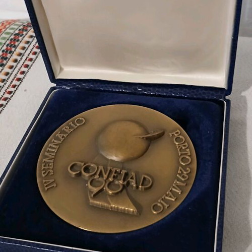 Customs commemorative 8cm used, in luxury case