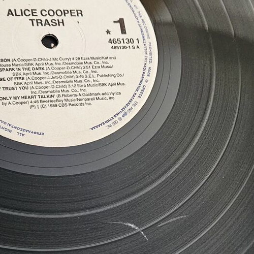 Alice Cooper Trash vinyl LP used, Greek edition 1989