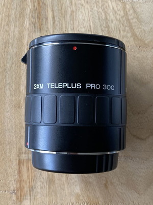 Kenko Teleplus Pro 300 3x Teleconverter for Canon EOS like new