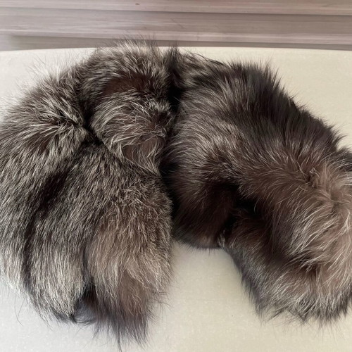 Fox fur collar silver like new