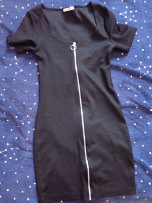 Zara dress black, like new, size small