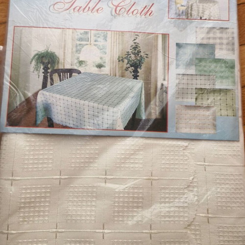 Tablecloth new 150x220 cm