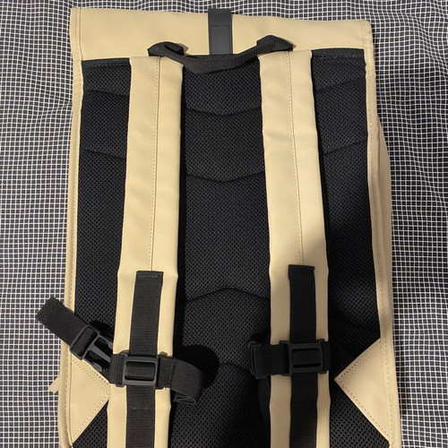 Rains Rolltop Backpack sand beige, like new, waterproof