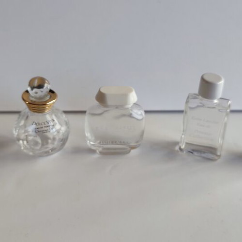 Vintage perfume miniatures collection used, 21 empty bottles for collectors