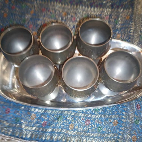 Embossed liqueur set used