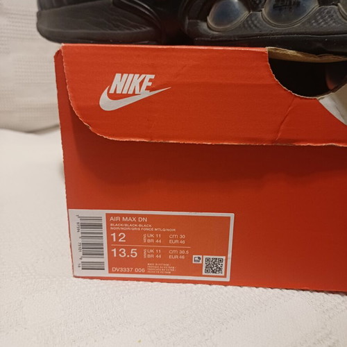 Nike Air Max DN sneakers, black, size 46, worn with worn laces