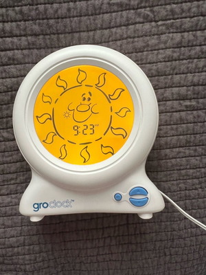 Gro Clock educational sleep clock like new