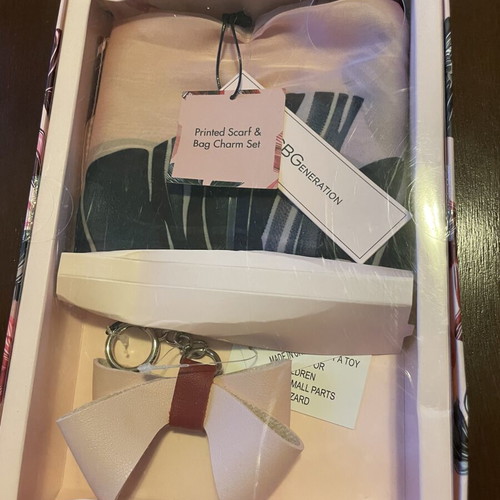 BCBGeneration printed scarf and bag charm set new in box
