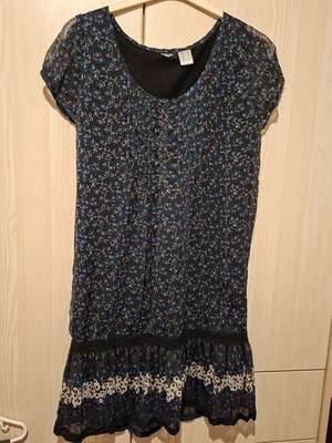 La Redoute Collections summer midi dress like new with ruffles and sheer sleeves