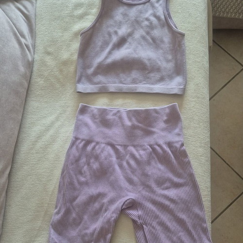 Pull&Bear athletic set crop top and biker shorts like new, pink