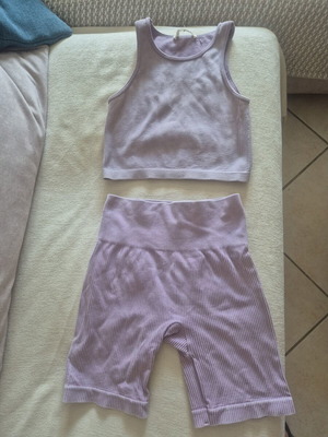 Pull&Bear athletic set crop top and biker shorts like new, pink