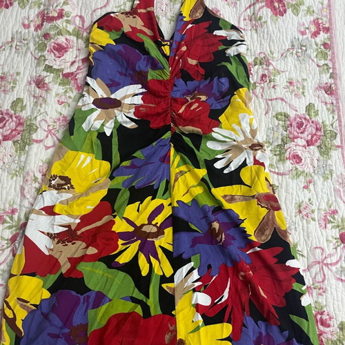Floral dress size S like new multicolor