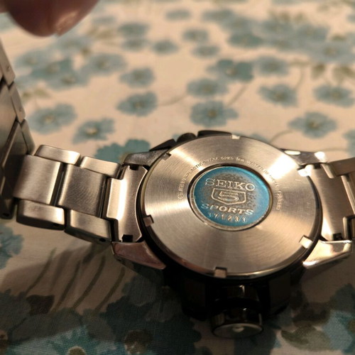 Seiko 5 Sport SKZ229K1 automatic men's watch like new