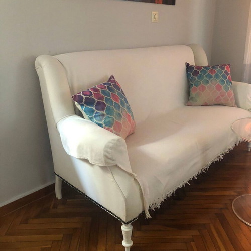 Two-seater sofa like new