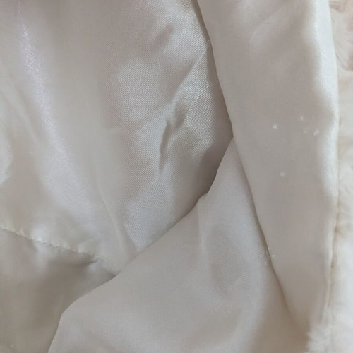 Infinity scarf used, white with fur detail