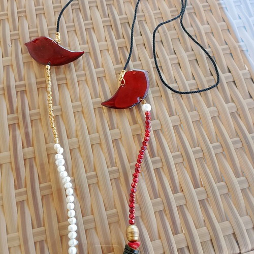 Handmade necklace new, beautiful