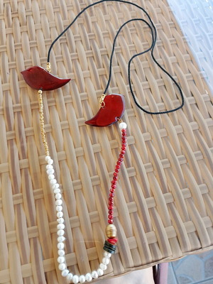 Handmade necklace new, beautiful