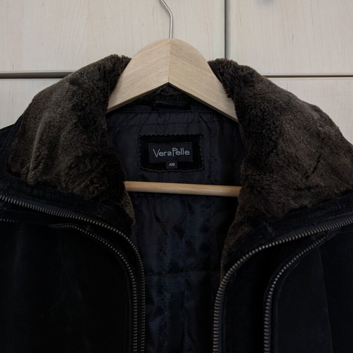 Suede coat Vera Pelle black used, size M, detachable fur
