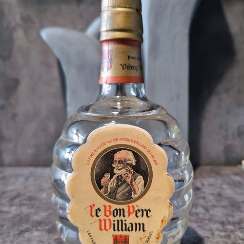 Le Bon Père William vintage pear eau de vie like new, 1960-1970