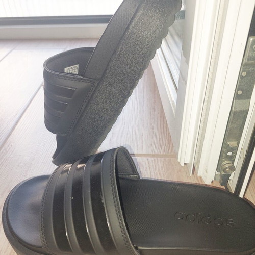 Adidas Adilette women's slippers size 37 like new black
