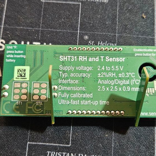 Sensirion STHT31 DemoBoard humidity and temperature sensor used (BLE/LCD)