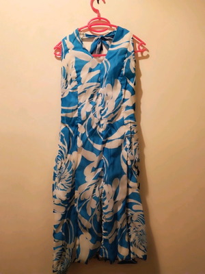 Φόρεμα εξώπλατο vintage μεταχειρισμένο, μέγεθος S, άσπρο και μπλε