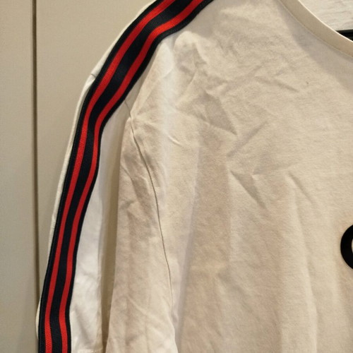 GMFRT White T-shirt Abrand Jeans like new, size M