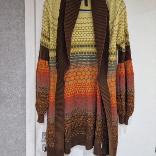 JLO cardigan like new, size S / 36 / 8