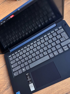 Lenovo IdeaPad Slim 1 14" FHD φορητός υπολογιστής σαν καινούργιος με Celeron N4020, 4GB RAM, 128GB SSD