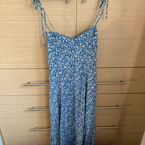 Shein dress medium blue with side slit and zipper like new