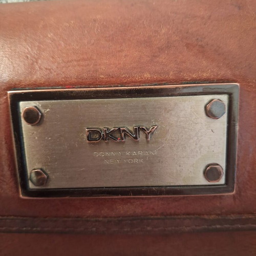 DKNY Leather Wallet Brown like new vintage distressed look