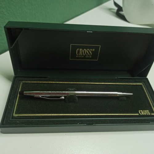 Cross pen used with Chandris hotels logo