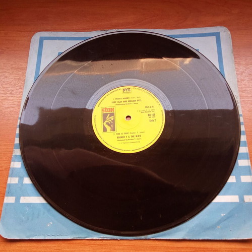 Maxi Single Record Isaac Hayes Booker T & The MG's used, 1980s