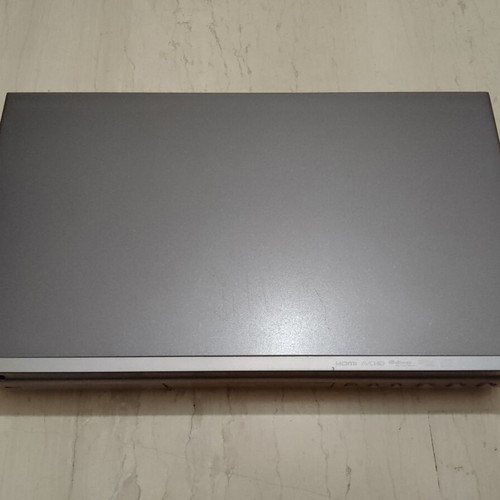 Yamaha Bluray Disc Player BD S667 like new